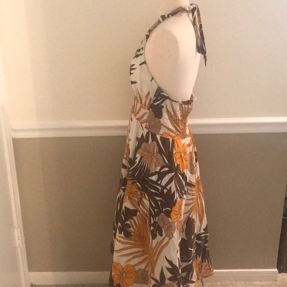 Multicolored floral halter dress. - Picture 2 of 5